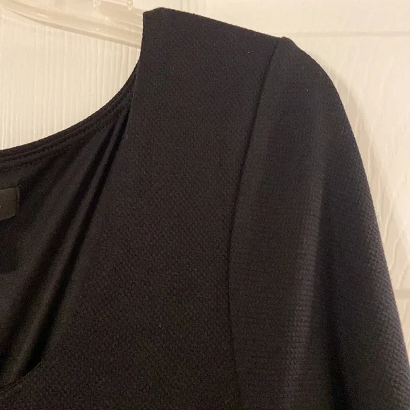 EXPRESS Dress size L brand new color black length 40” bust 36/38” - Picture 3 of 12